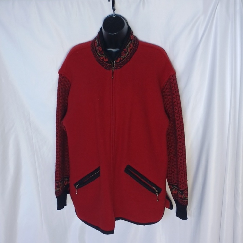 āļøVintage Icelandic Design 100% Red Wool Jacket, front zip, warm